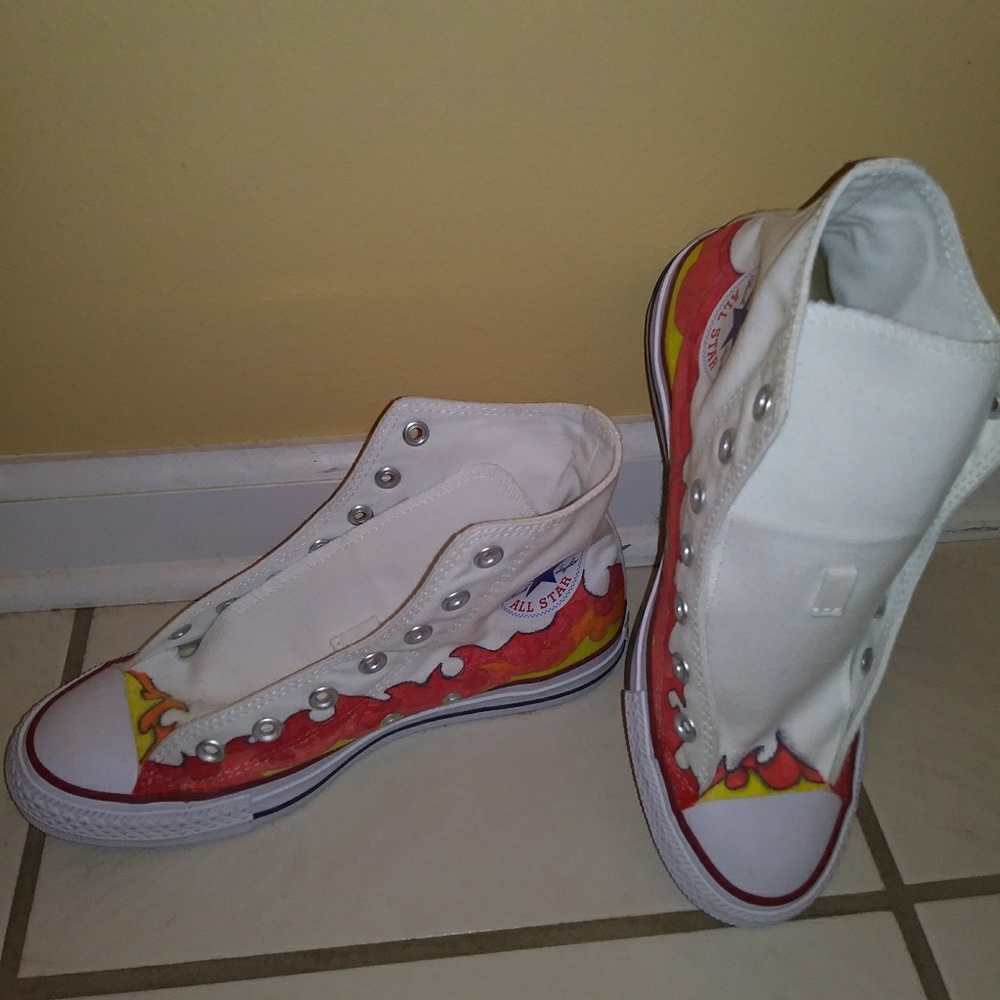 Customized converse - Picture 2 of 3
